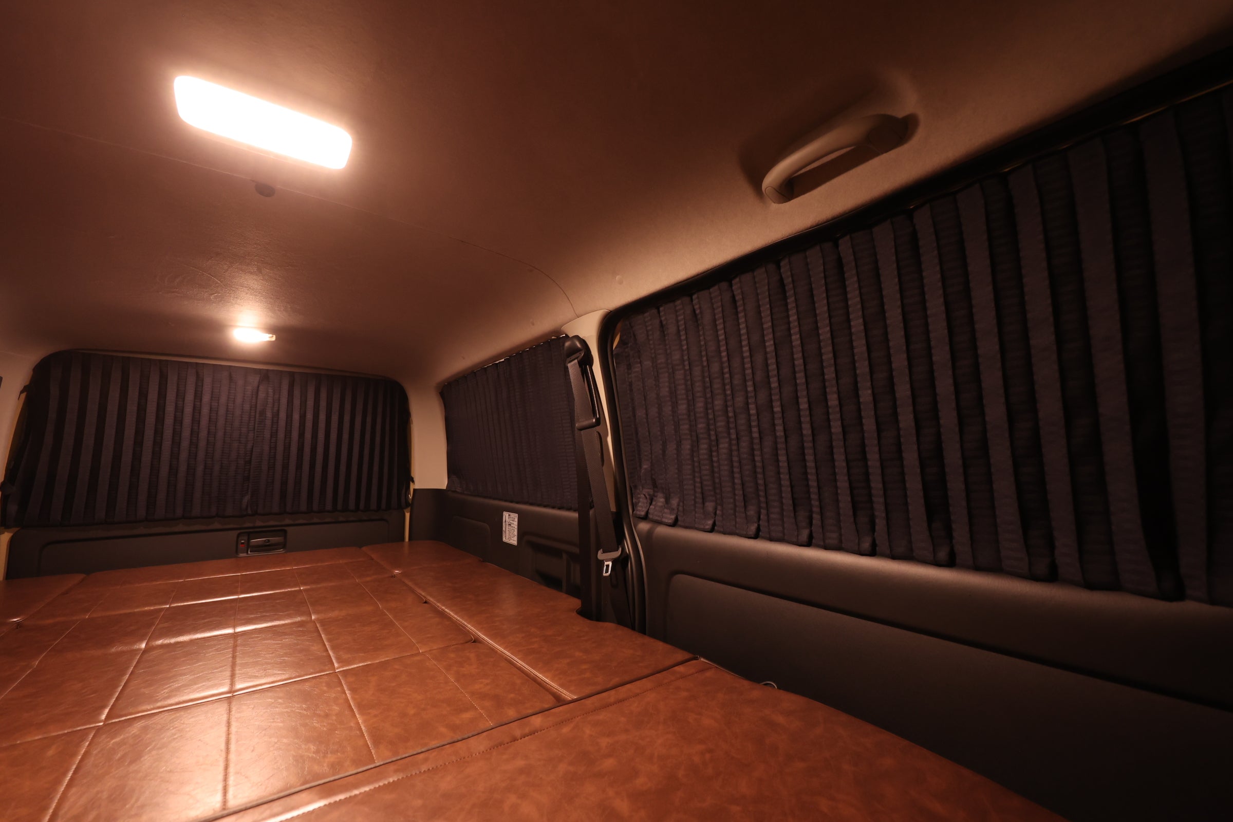 ハイエース 標準ボディ専用　カーテンセット S-GL標準リア5面 ハイエース 標準ボディ専用】オリジナルカーテンセット S-GL標準リア5面