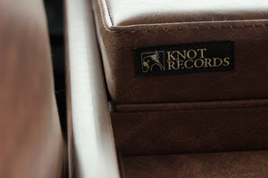 ※納期2ヶ月※【ハイエース】KNOT RECORDS センターコンソールボックス 標準ボディ用 S-GL