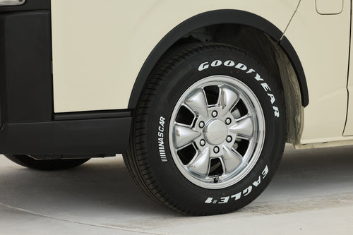 【ハイエース】XELF 04-16インホイール ＋ NASCAR PLUS 215/65R16 109/107 LT規格(4本セット)