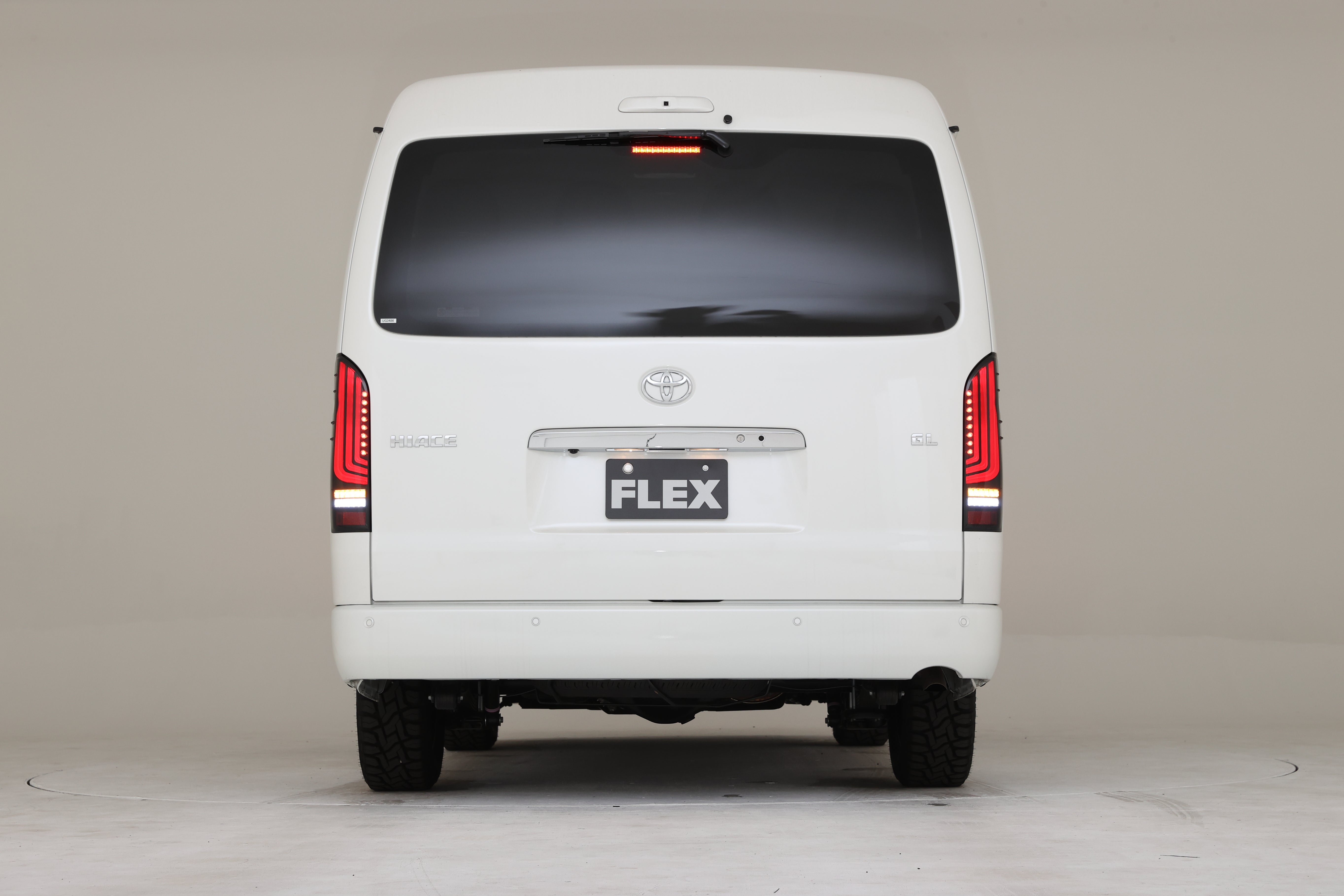 FLEX ULTIMATE テールランプ トヨタ ハイエース 200系用 FLEX ULTIMATE LEDテールランプ | フレックス ハイエース 大阪店