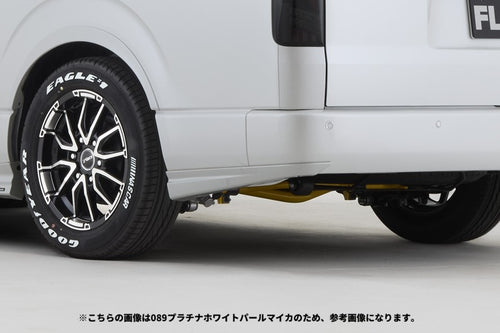 【ハイエース】Delfino Line リアアンダーディフューザー 1型以降 塗装済 070ホワイトパールクリスタルシャイン