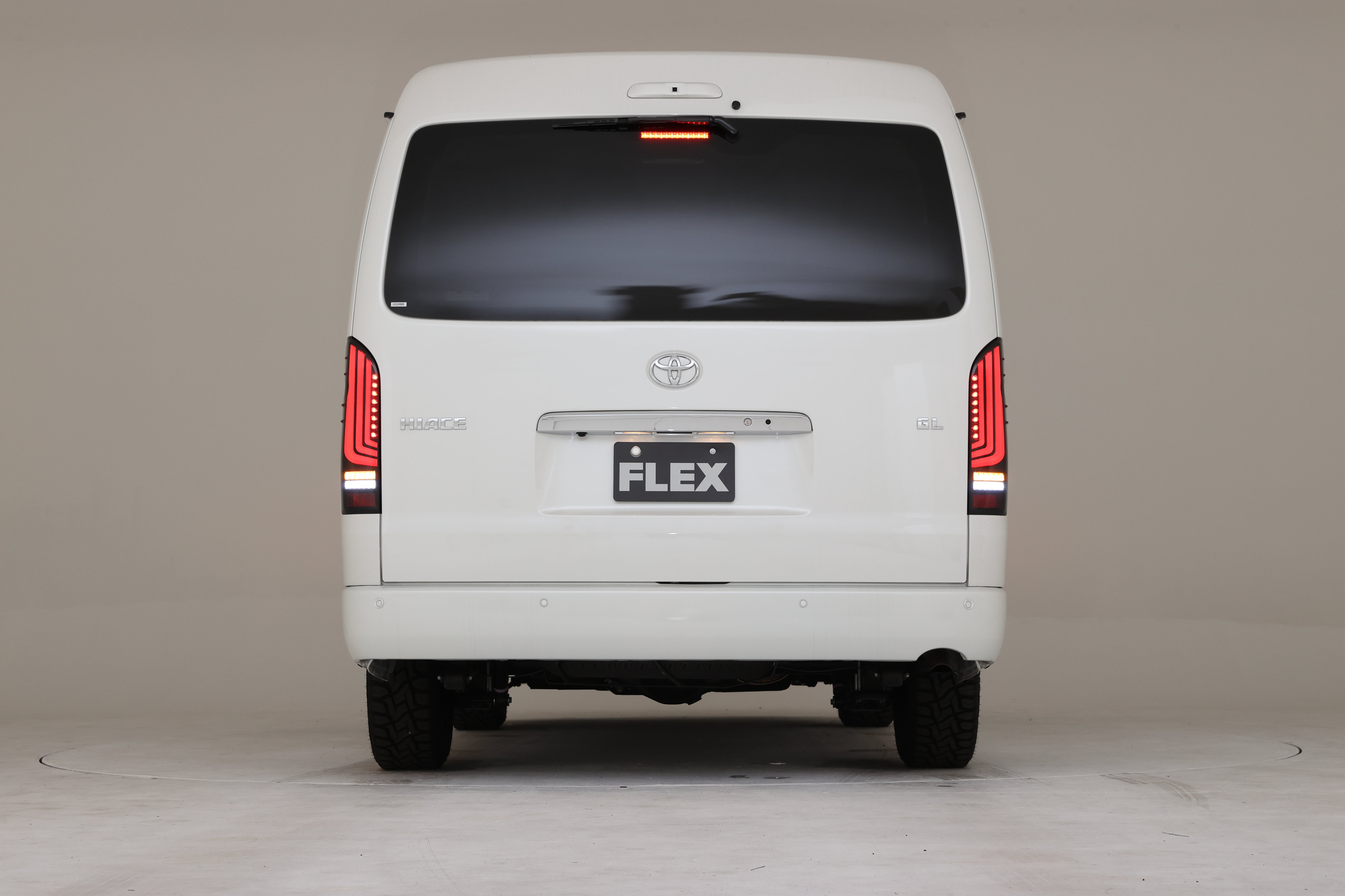 FLEX ULTIMATE テールランプ ハイエース LED ハイエース】ULTIMATE TYPE2 LEDテールランプ BLACK