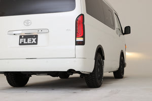 【ハイエース】ULTIMATE TYPE2 LEDテールランプ BLACK