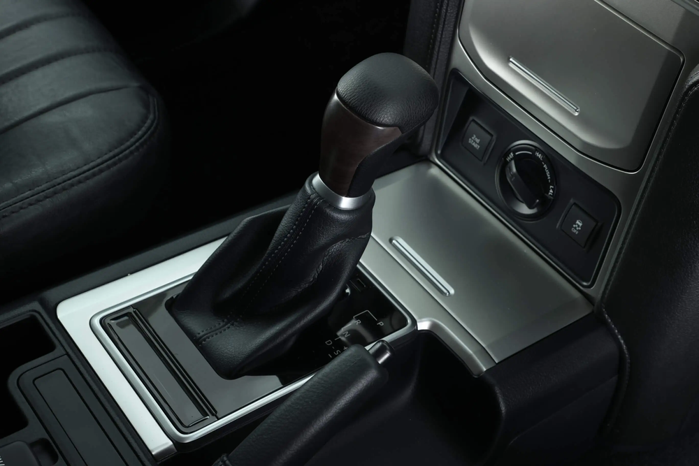 67 ROKU NANAウッドコンビシフトノブ　150プラド