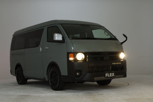 【ハイエース】ULTIMATE HEAD BULB H4 Classic  color