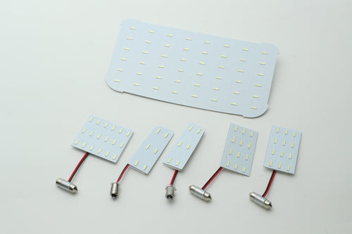 【ハイエース】ULTIMATE LED ROOM LAMP WHITE ワイドボディにも取付可
