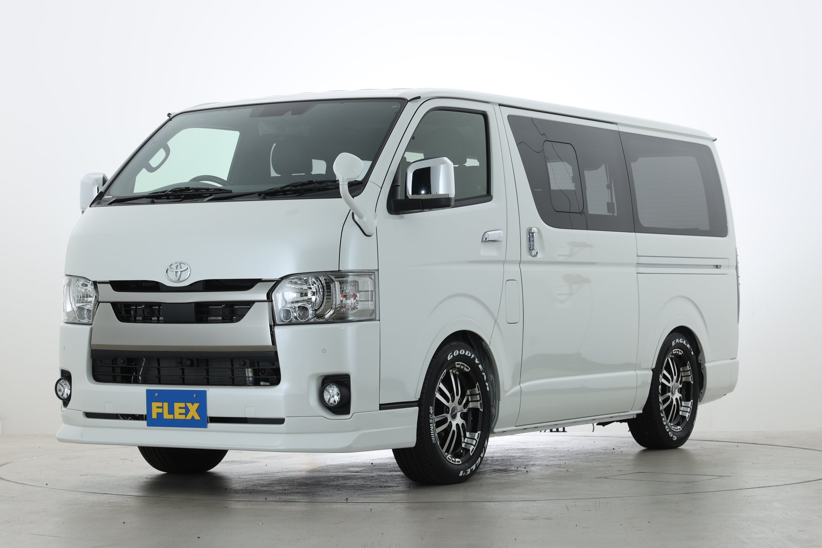 ハイエース】Delfino Lineフロントスポイラー 4型標準塗装済070用