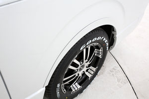 【ハイエース】Delfino Line オーバーフェンダー 塗装済089プラチナホワイトパールマイカ