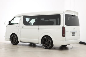 Delfino Lineリアスポイラー 4型ワイド塗装済070  用