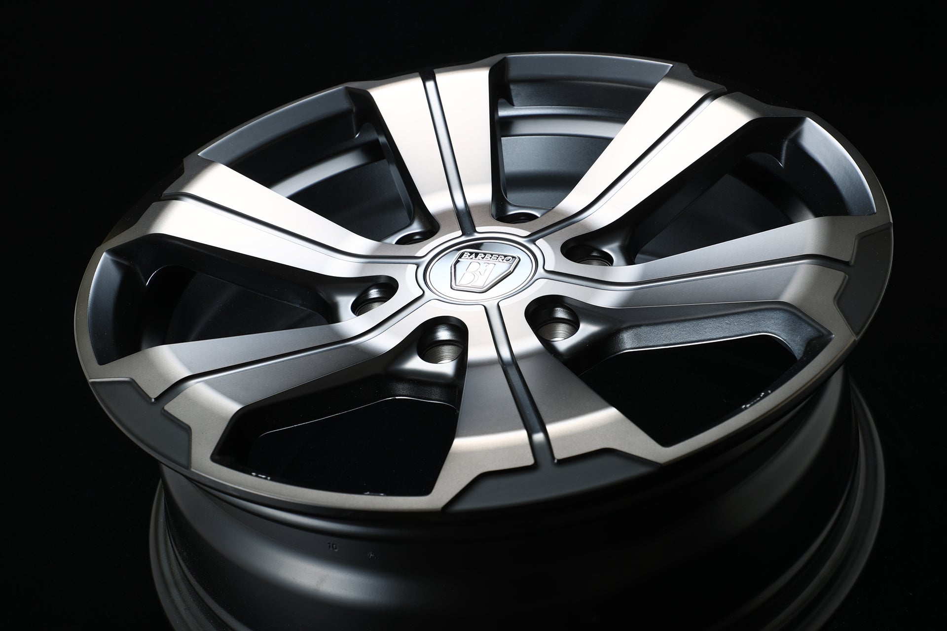 ハイエース】U-GRANDE FLEX ORIGINAL COLOR 17BR2-2MBC 17インチホイール