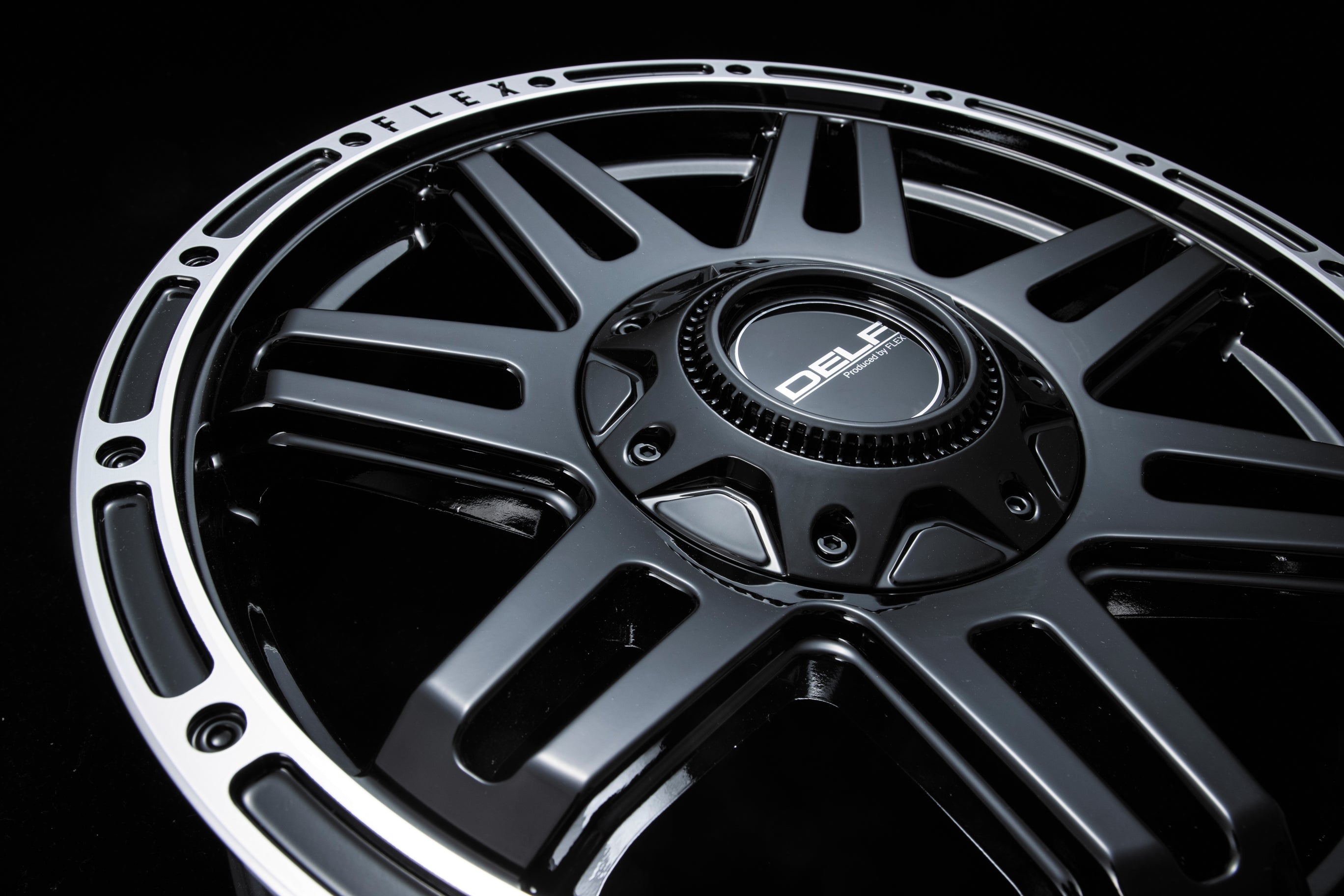 ハイエース】Delf04-17GB 17インチホイール