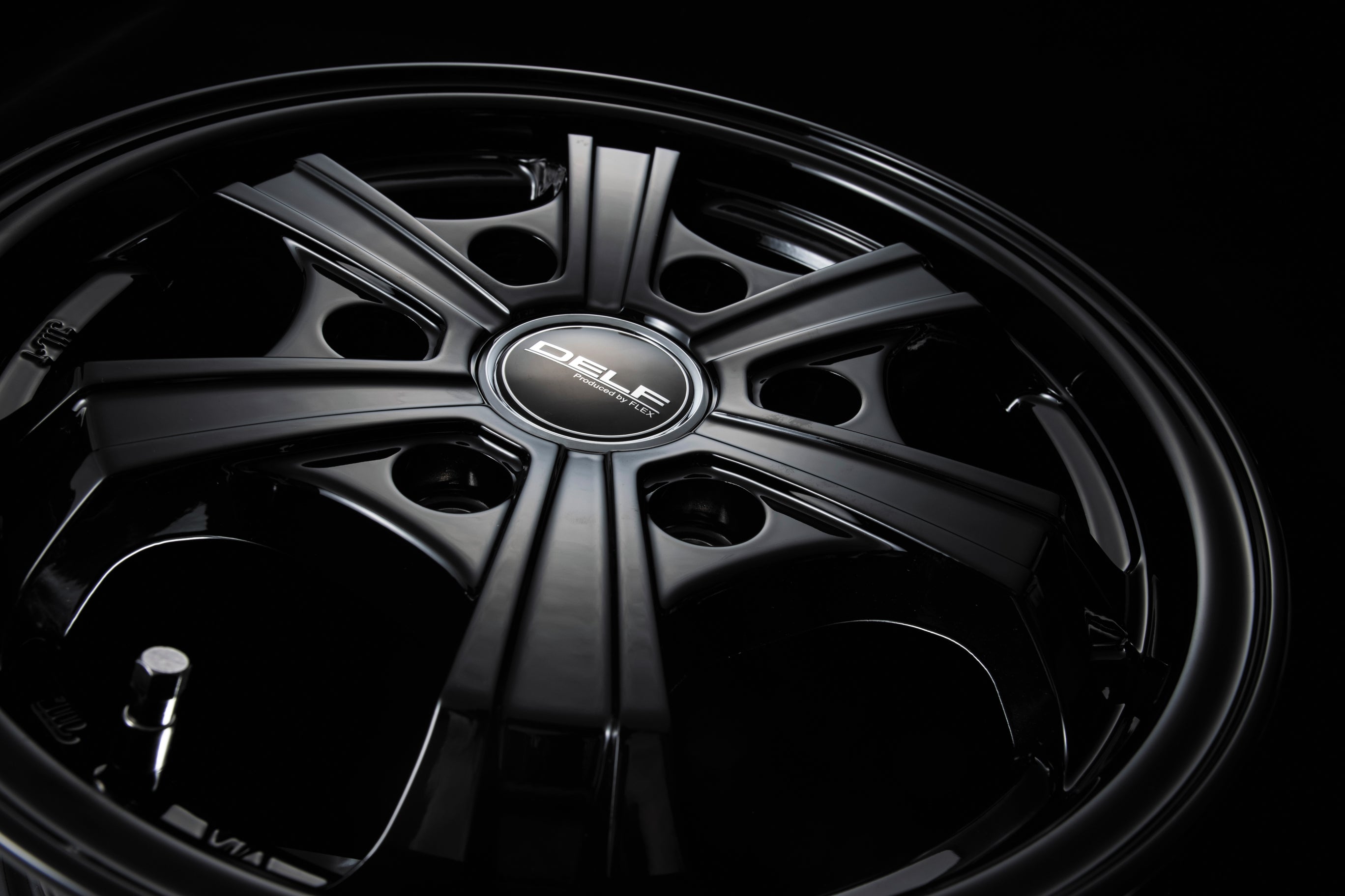 ハイエース】Delf05-15GB 15インチホイール