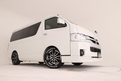 【ハイエース】Delf06-17BP 17インチホイール＋NASCAR PLUS 215/60R17 109/107 LT規格(4本セット)