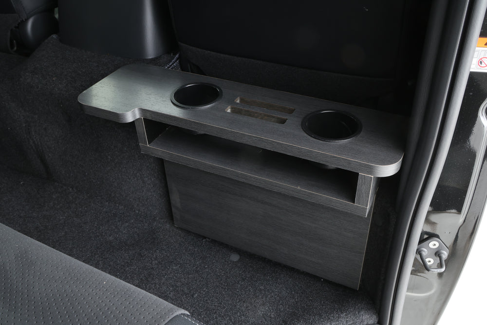 【ハイエース】67 ROKU NANA セカンドテーブルライト