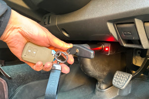 【ハイエース】ブレーキペダルロック HIACE