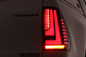 【ハイラックス】ULTIMATE BLACKテールランプ ハイラックス用