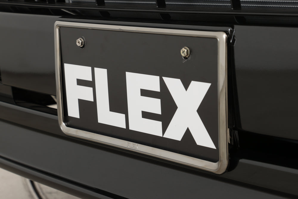 ナンバーフレーム ブラックメッキ