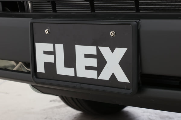 ナンバーフレームマットブラック