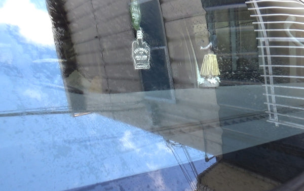 GLAPEE（グラピー） 窓ガラス用油膜・水アカ・ウロコ除去剤