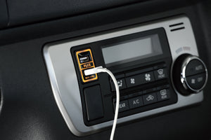 【ハイエース】67 ROKU NANA USB SOCKET 4.8A