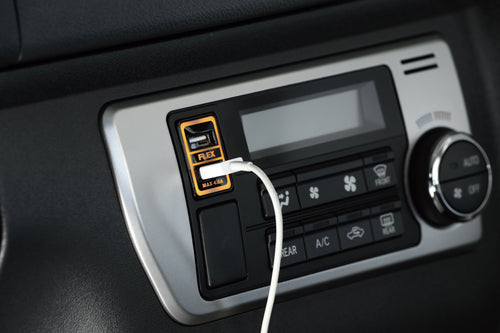 【ハイエース】67 ROKU NANA USB SOCKET 4.8A